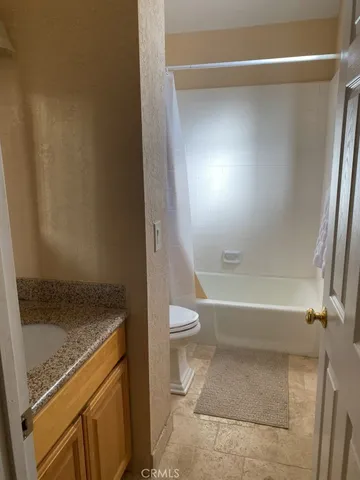 $500,000 | 27657 Peninsula Drive, Unit 106, Lake Arrowhead, CA 92352