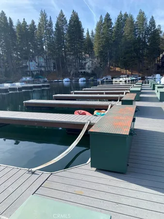 $522,500 | 27657 Peninsula Drive, Unit 106, Lake Arrowhead, CA 92352