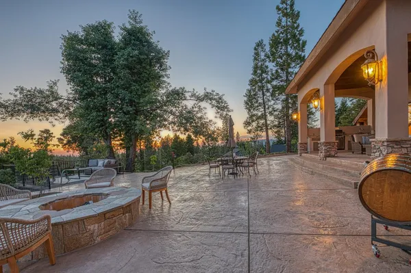 $3,795,000 | 42555 Bretz Point Lane, Shaver Lake, CA 93664
