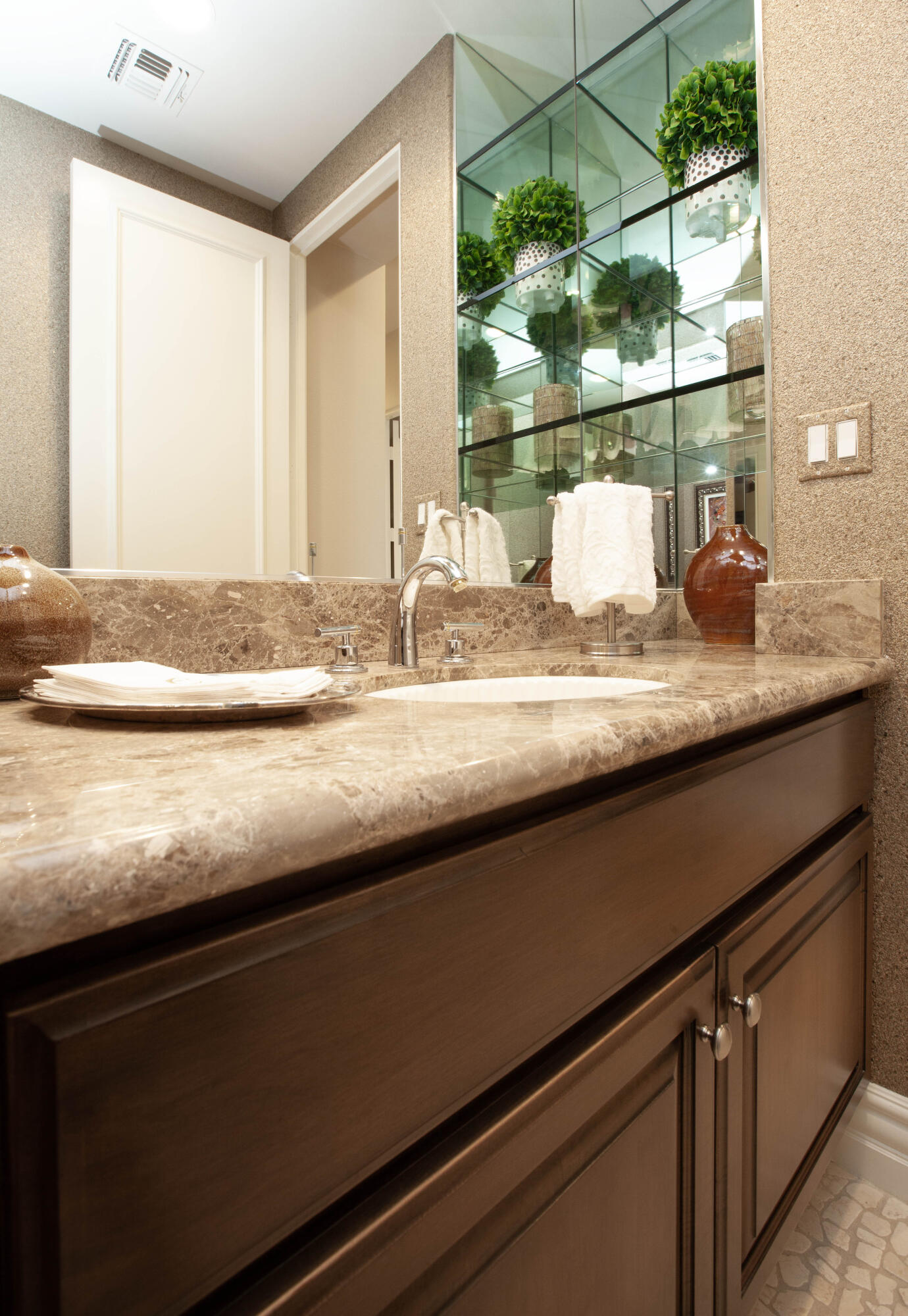 49487 Vía Conquistador La Quinta, CA 92253 - Photo 49 of 49 a close view of sink and mirror with window