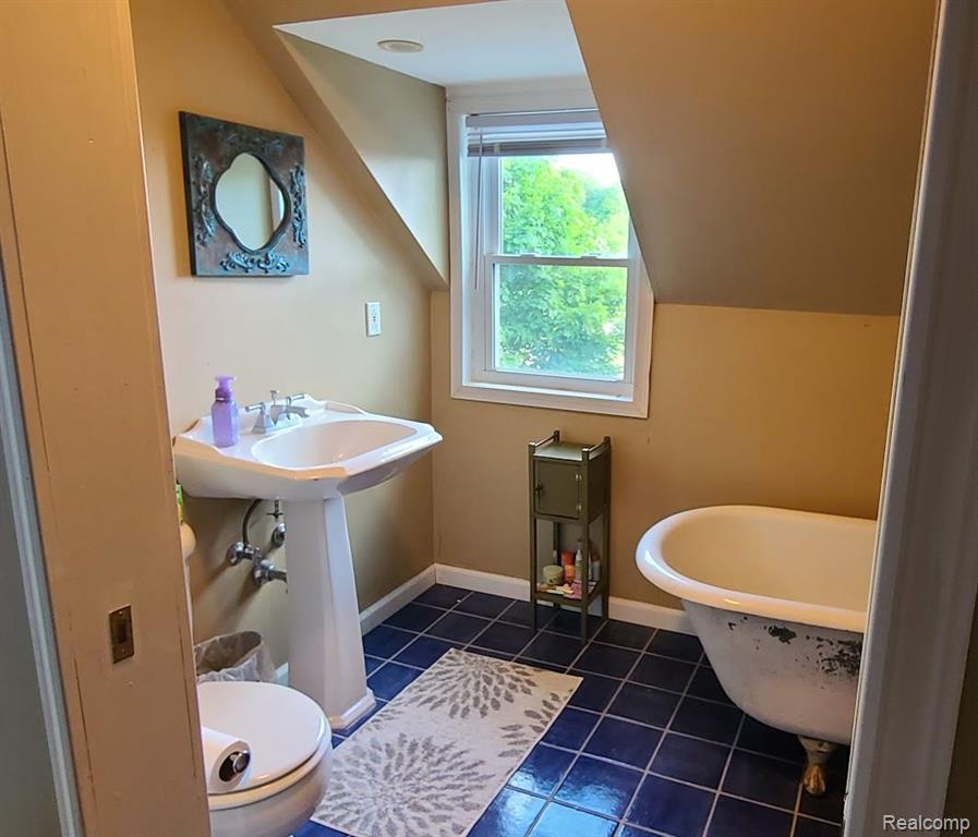 11322 Bristol Road Lennon, MI 48449 - Photo 15 of 25 Gallery Image 15