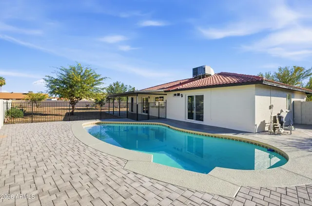 $450,000 | 17036 North 38th Avenue, Glendale, AZ 85308