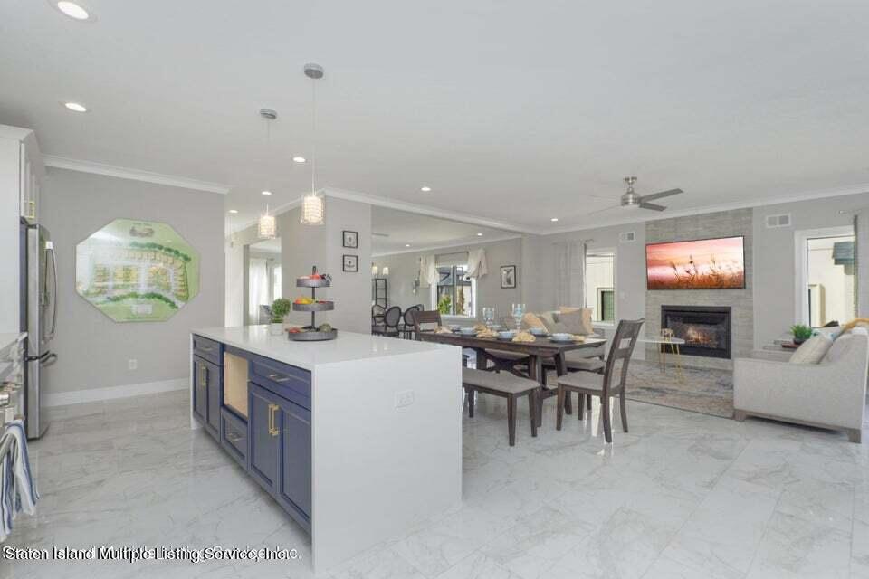17 Torrice Loop Staten Island, NY 10309 - Photo 2 of 4 KITCHEN 1