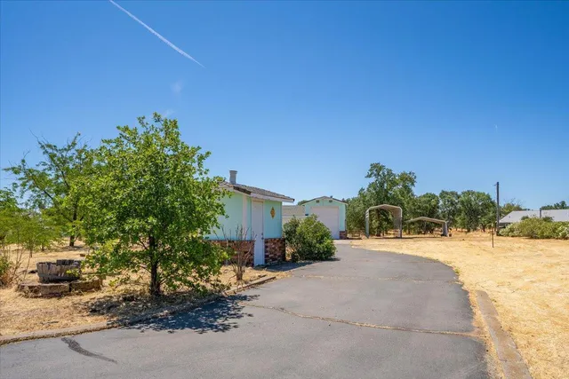$405,000 | 19307 Davidson Lane, Anderson, CA 96007