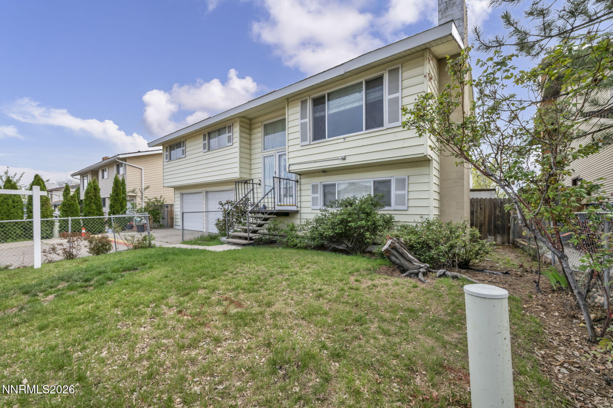 3035 Everett Drive Reno, NV 89503 - Photo 2 of 55 44-web-or-mls-3035-everett-dr