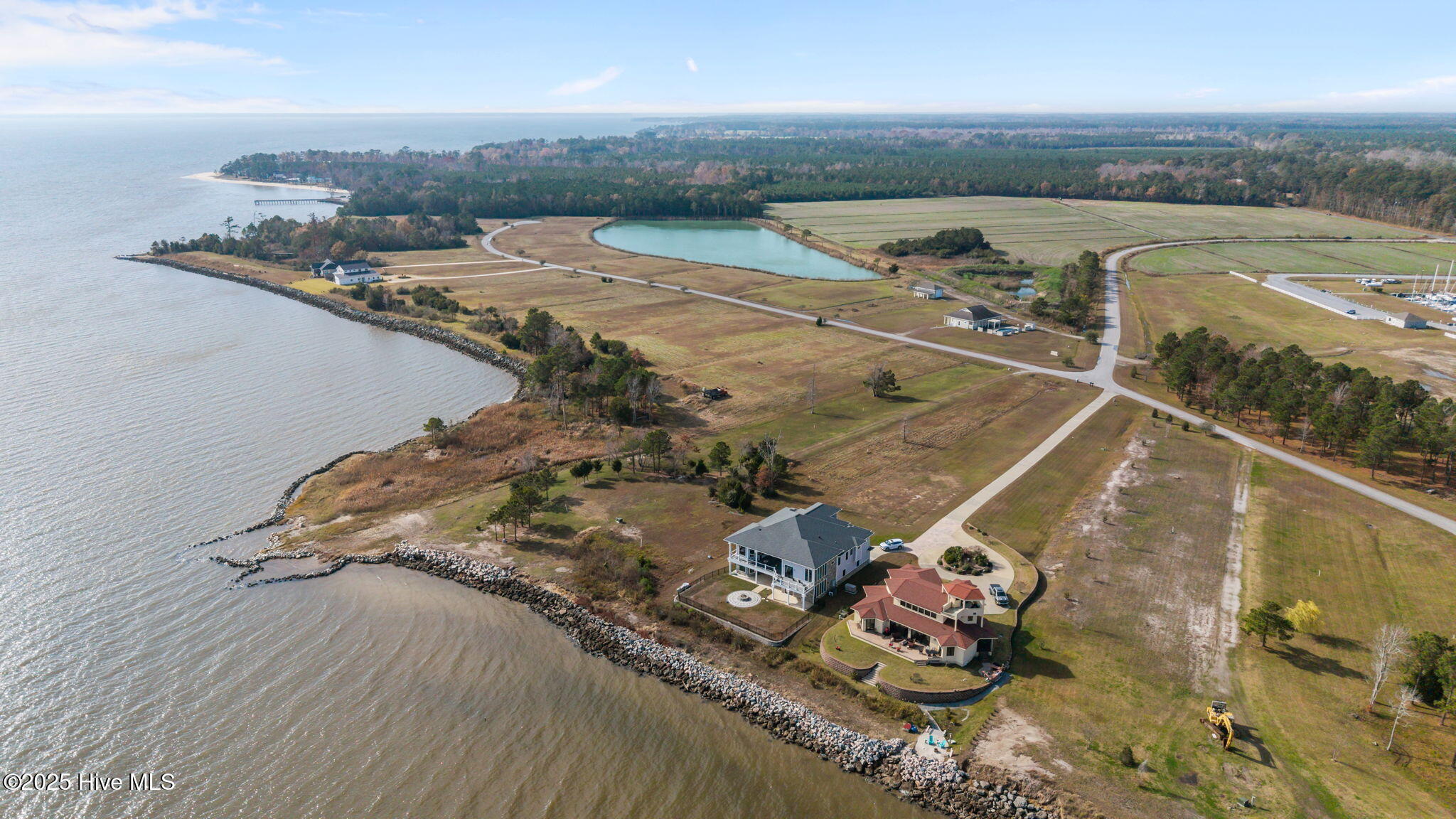 15 Wind Lake Road Oriental, NC 28571 - Photo 7 of 12 7-web-or-mls-DJI_20251126115625_0193_D