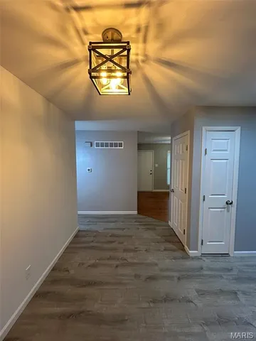 $1,975 | 4321 Martyridge Drive, St. Louis, MO 63129