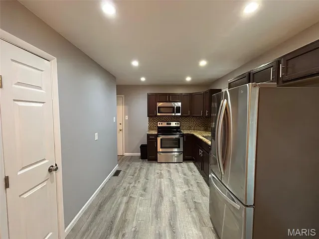 $1,975 | 4321 Martyridge Drive, St. Louis, MO 63129