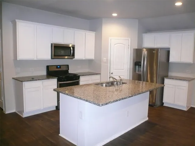 $2,100 | 4722 Lombardy Fire Trail, Katy, TX 77449