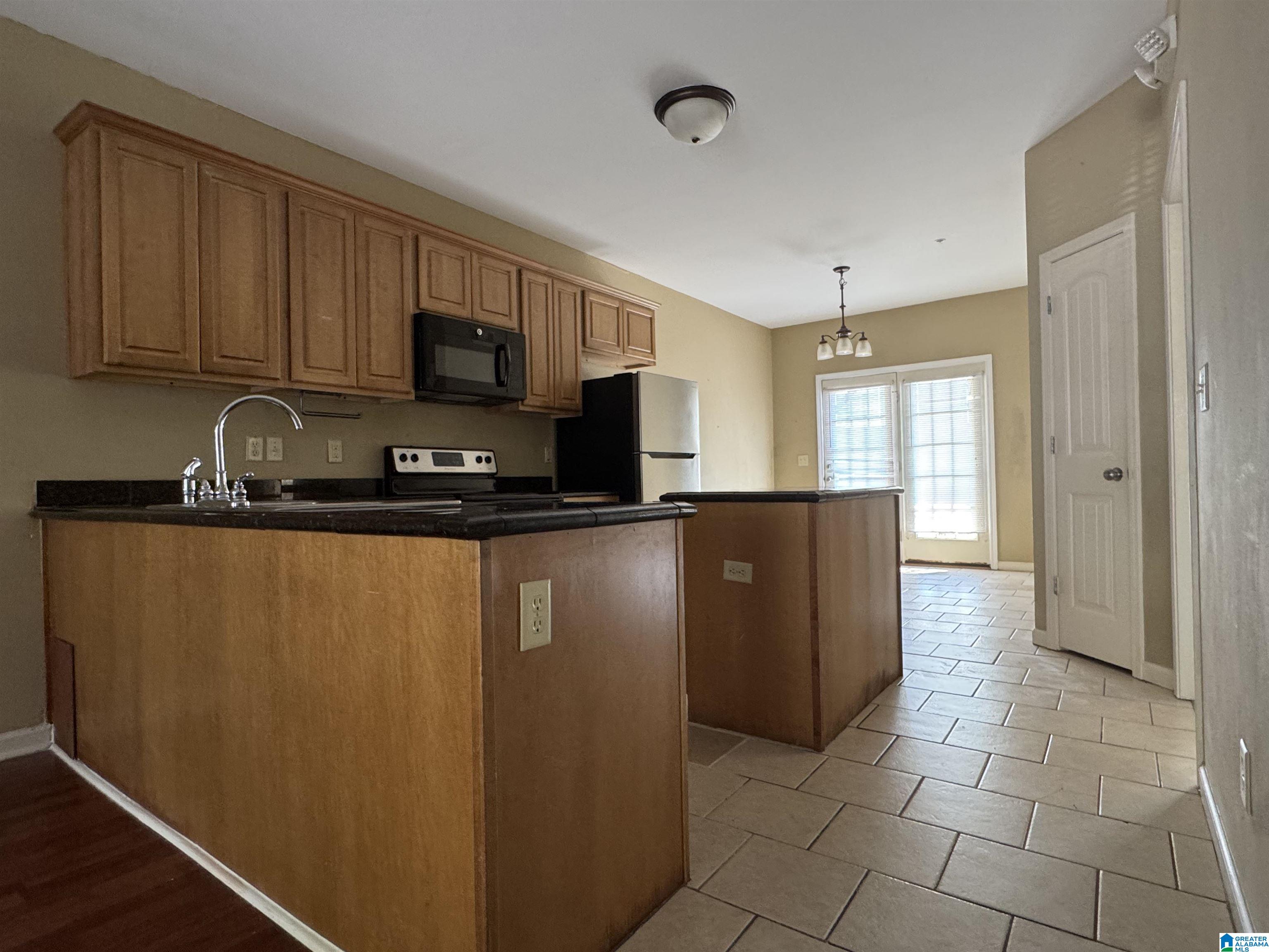 2925 Hargrove E Road Tuscaloosa, AL 35405 - Photo 3 of 11