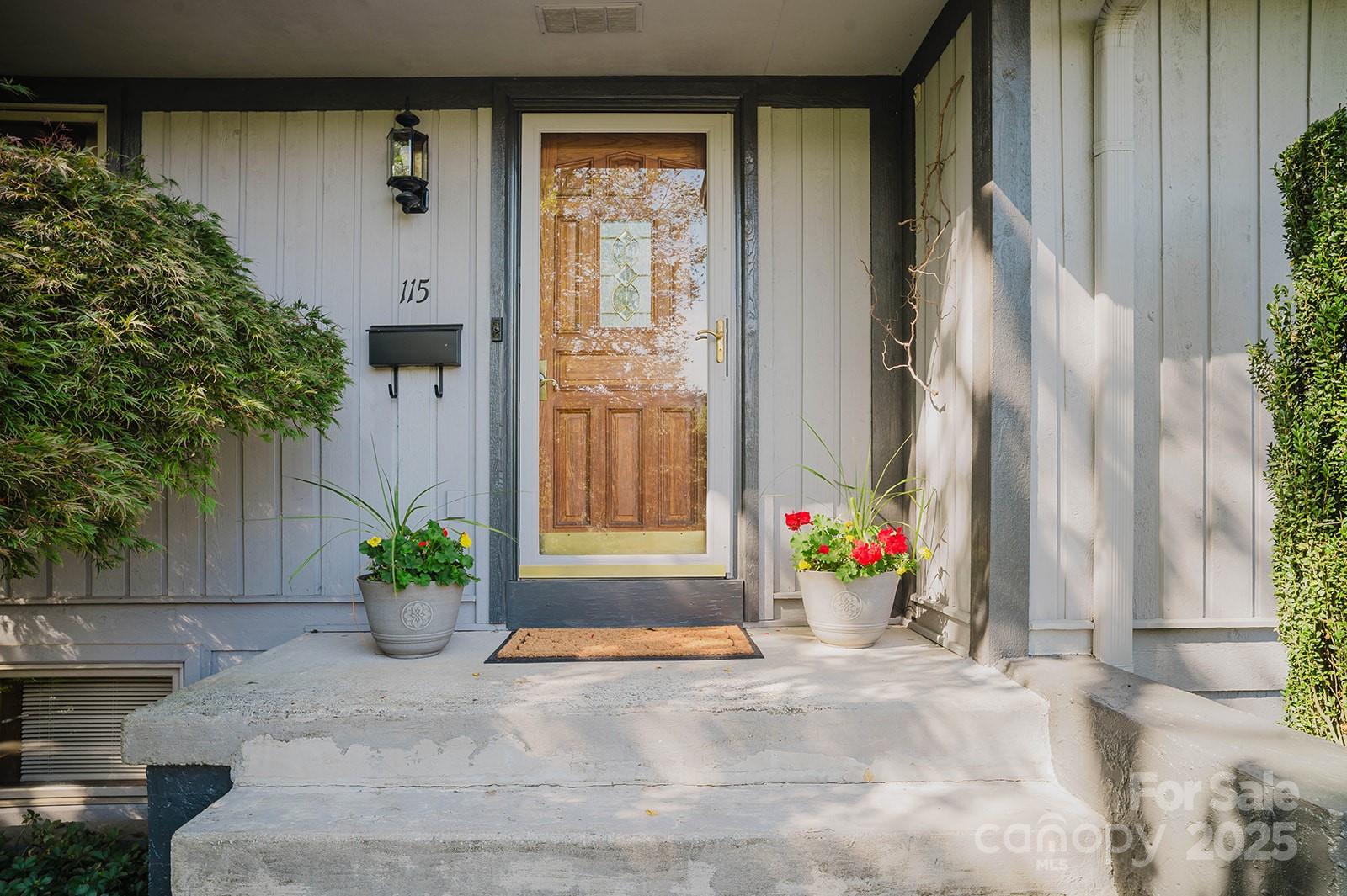 115 Hawkins Creek Road Hendersonville, NC 28791 - Photo 15 of 48