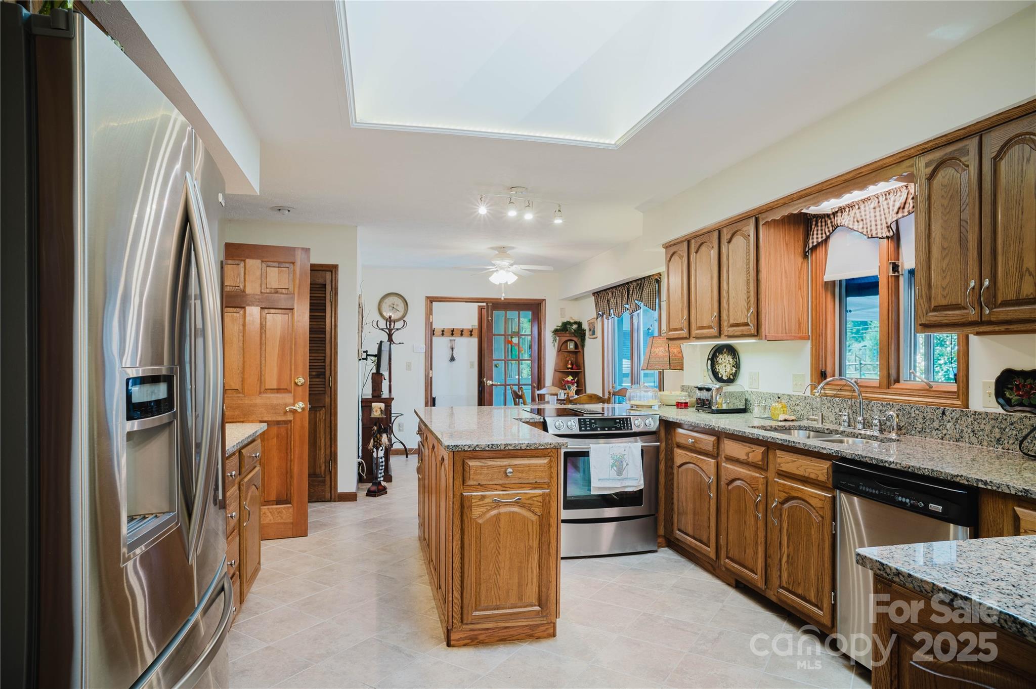 115 Hawkins Creek Road Hendersonville, NC 28791 - Photo 20 of 48