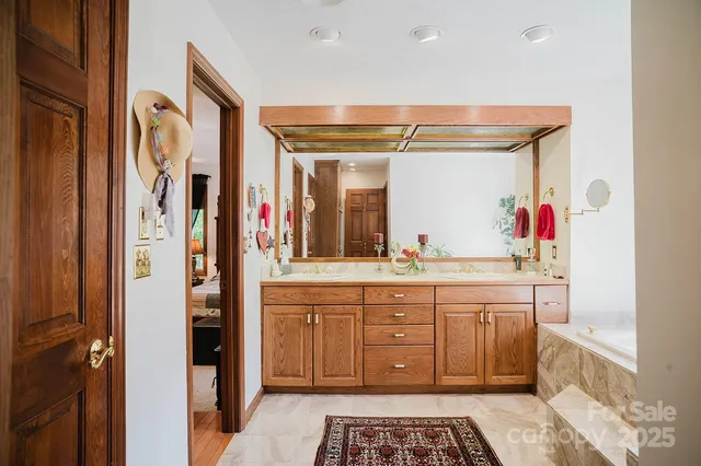 $674,999 | 115 Hawkins Creek Road, Hendersonville, NC 28791