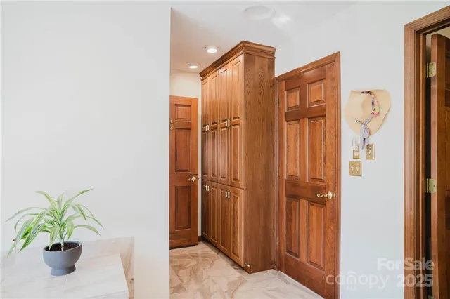 $674,999 | 115 Hawkins Creek Road, Hendersonville, NC 28791