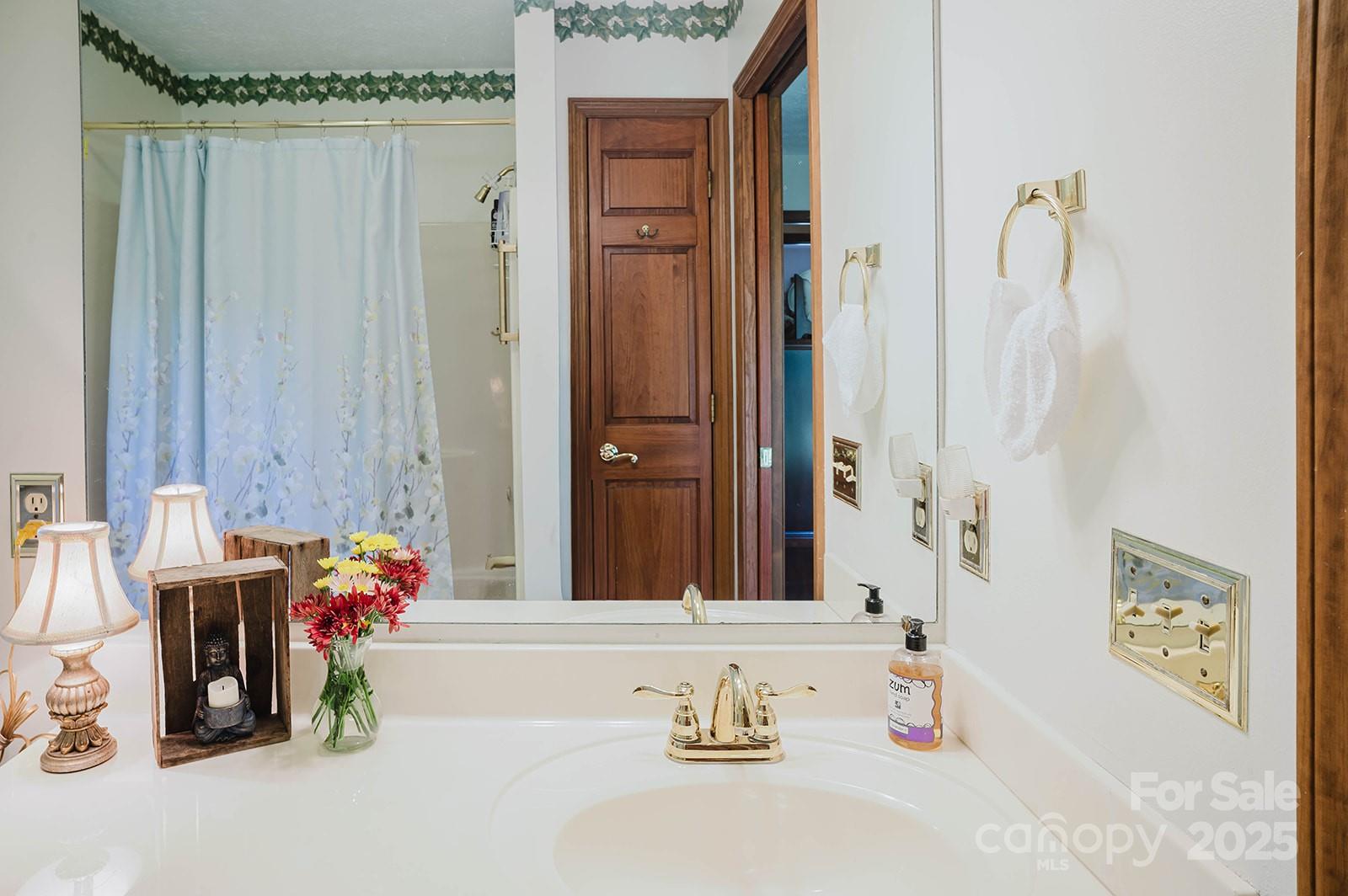 115 Hawkins Creek Road Hendersonville, NC 28791 - Photo 38 of 48