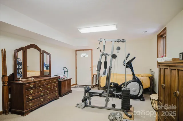 $674,999 | 115 Hawkins Creek Road, Hendersonville, NC 28791