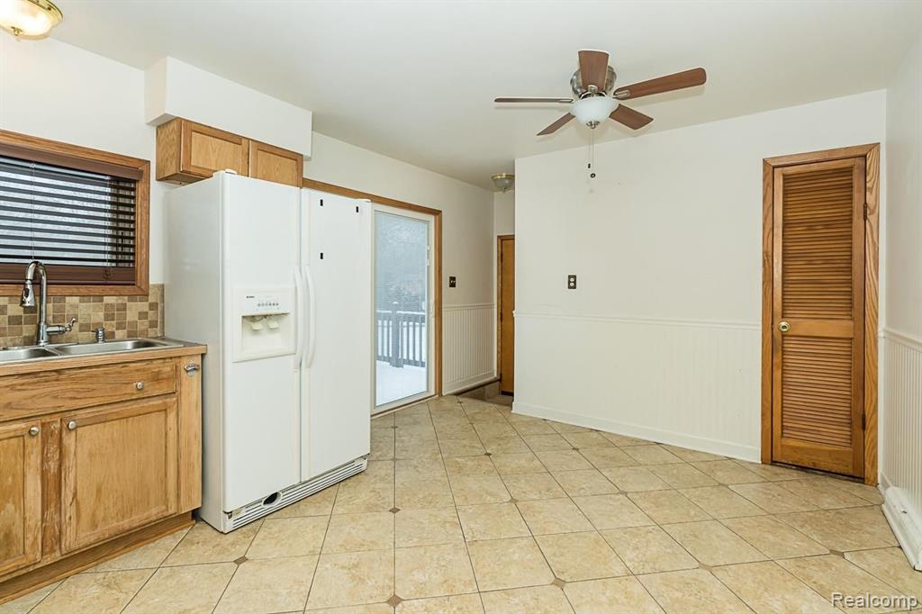 1800 Gravel Ridge Drive Rochester Hills, MI 48307 - Photo 7 of 22