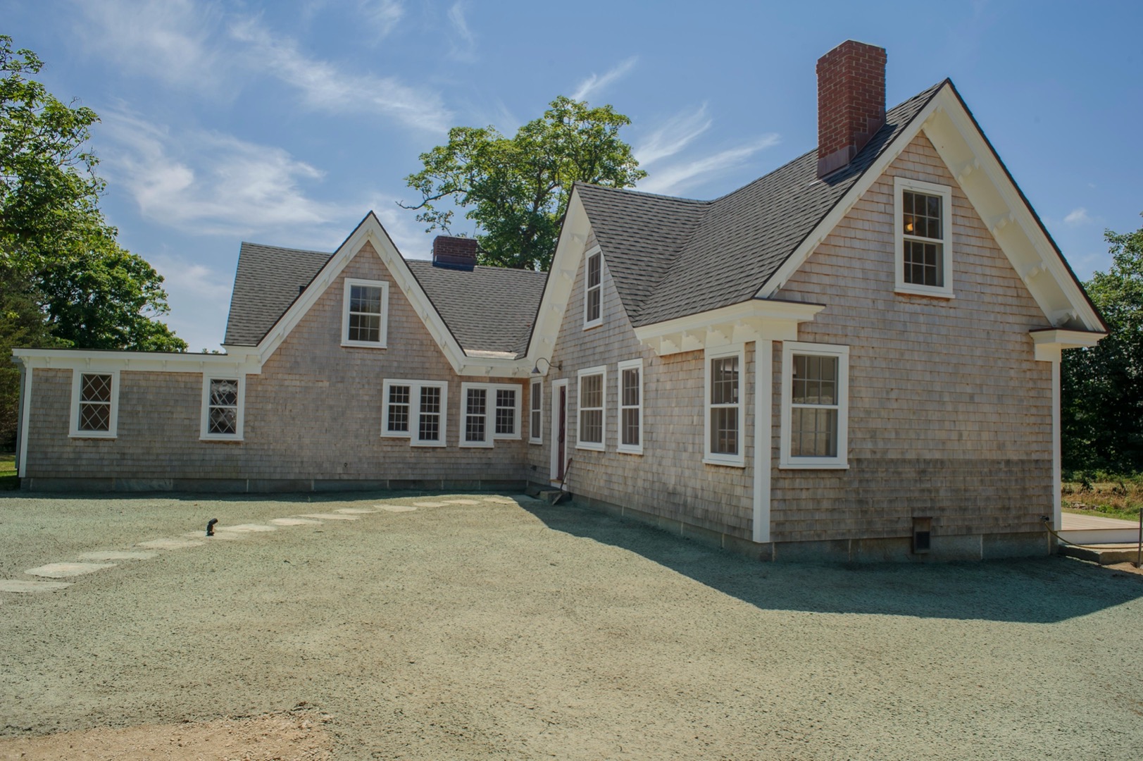 1005 State Road Vineyard Haven, MA 02568 - Photo 2 of 40 Gallery Image 2