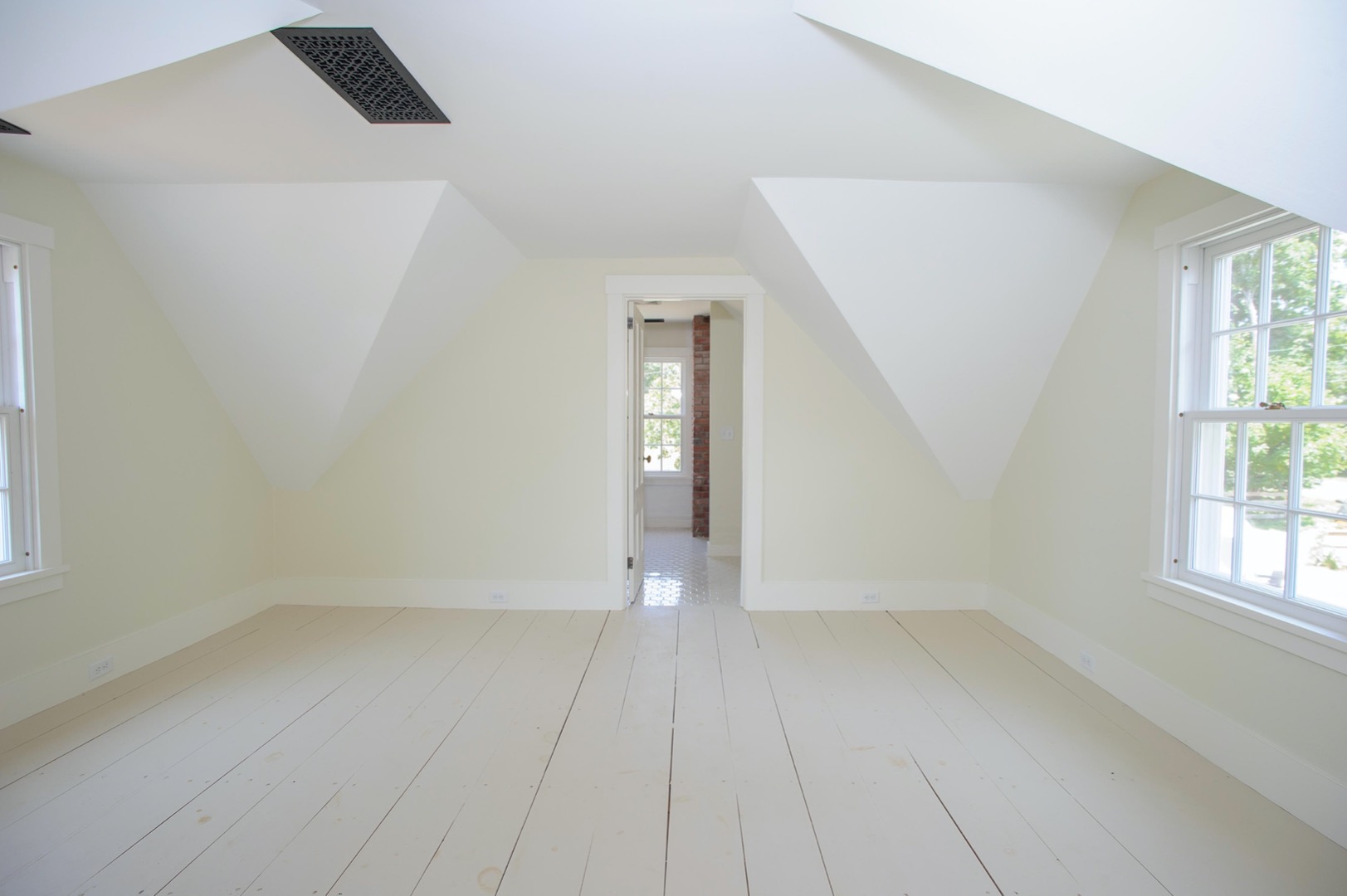 1005 State Road Vineyard Haven, MA 02568 - Photo 22 of 40 2nd Floor Suite #1