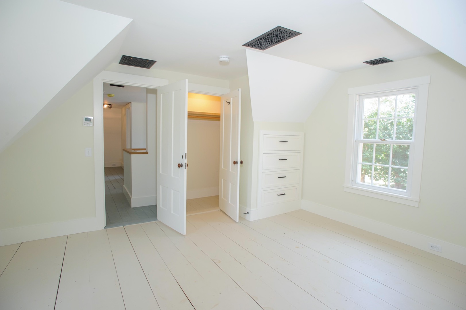 1005 State Road Vineyard Haven, MA 02568 - Photo 23 of 40 2nd Floor Suite #1