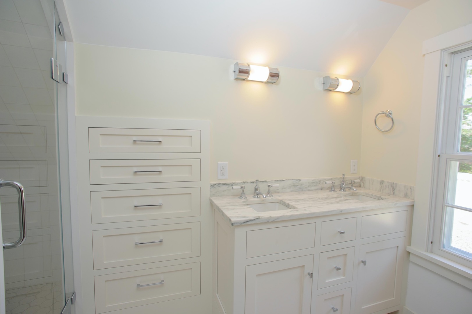 1005 State Road Vineyard Haven, MA 02568 - Photo 24 of 40 2nd Floor Suite #1 Bath