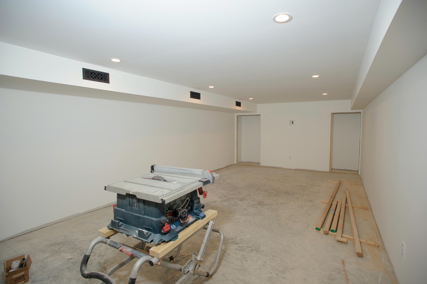 1005 State Road Vineyard Haven, MA 02568 - Photo 30 of 40 Theater Room
