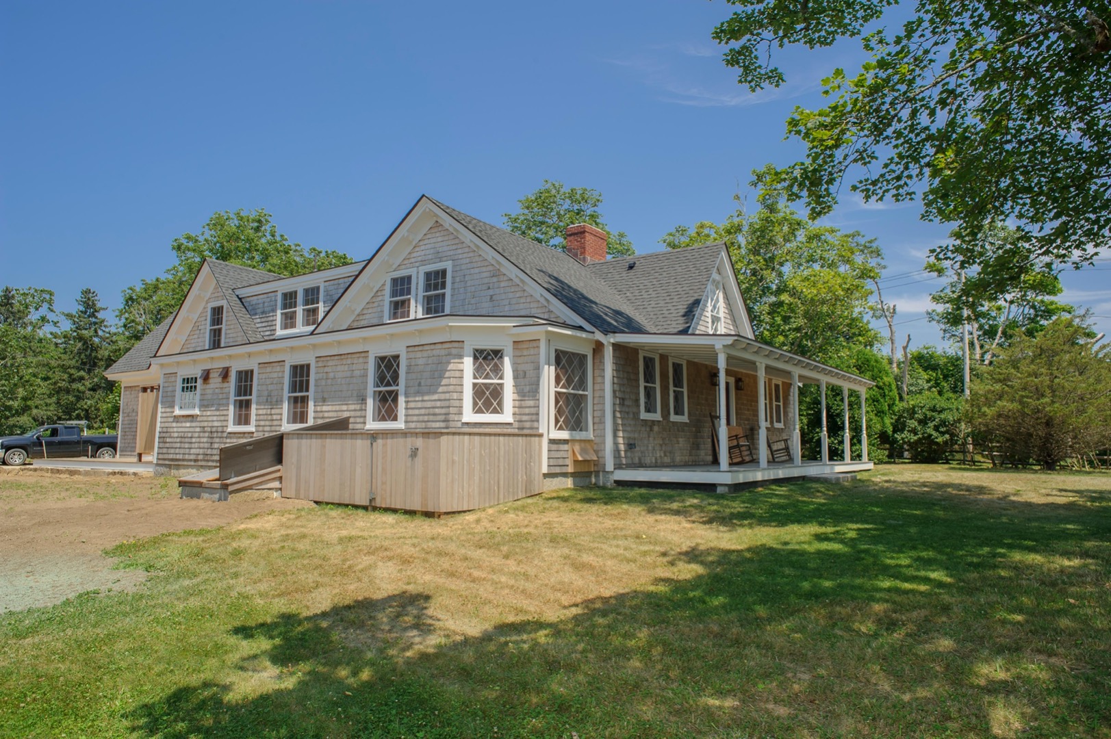 1005 State Road Vineyard Haven, MA 02568 - Photo 3 of 40 Gallery Image 3