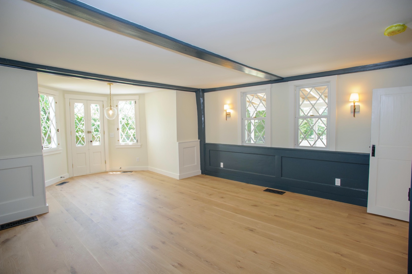 1005 State Road Vineyard Haven, MA 02568 - Photo 10 of 40 Gallery Image 10