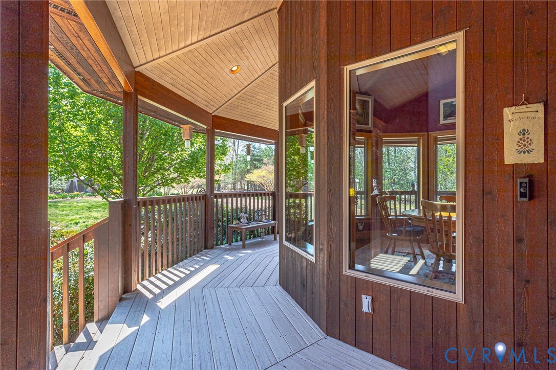 176 Baypointe Court Reedville, VA 22539 - Photo 48 of 59 a view of a balcony with wooden floor