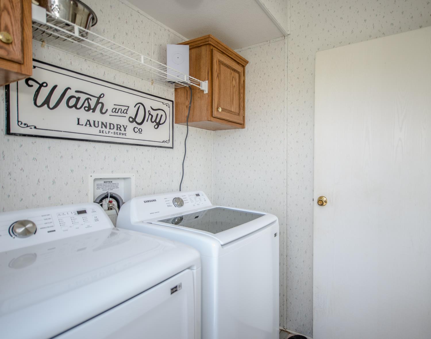 12076 County Road 84A Capay, CA 95607 - Photo 35 of 46 a bathroom with a sink and a mirror