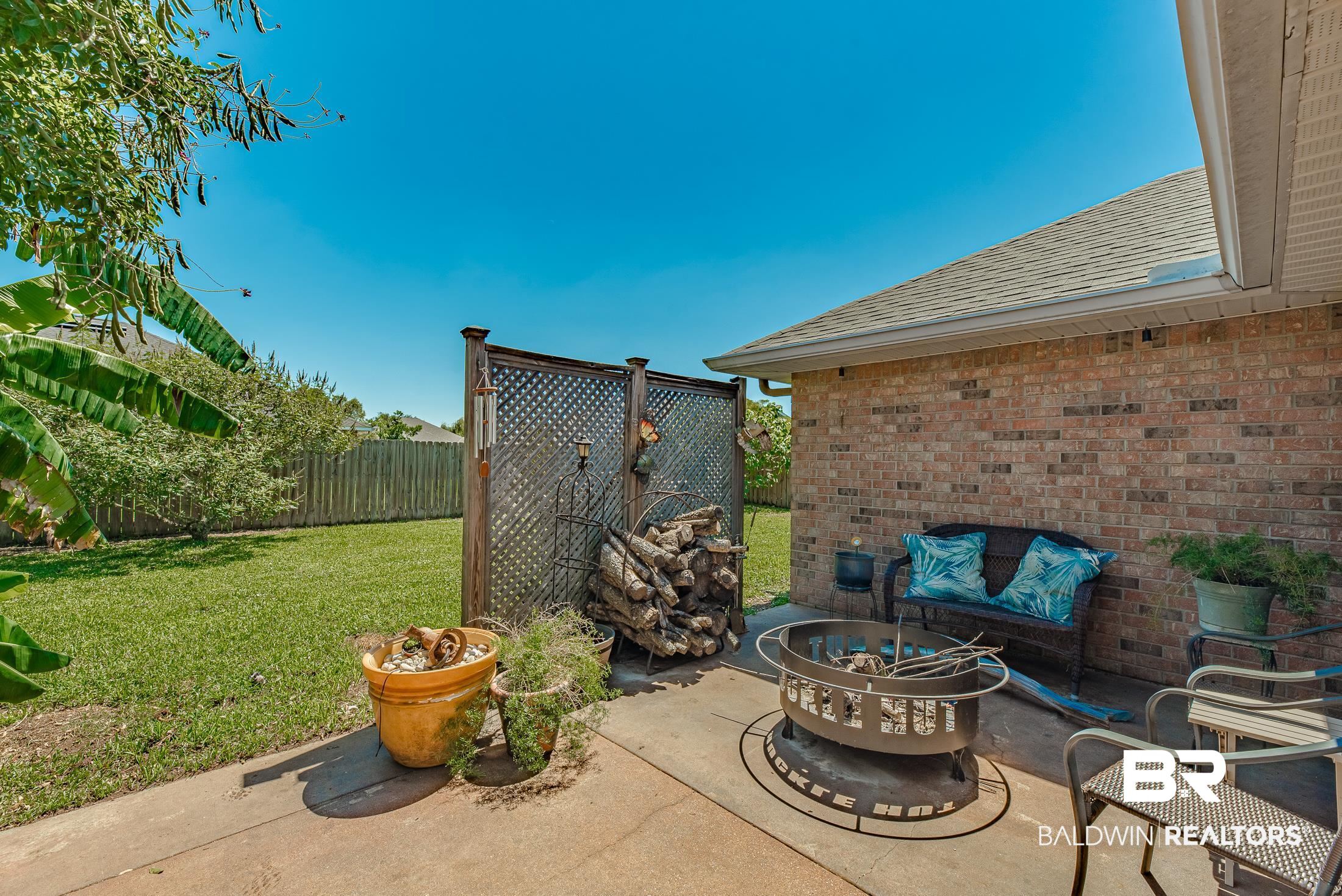 112 Pemberton Loop Fairhope, AL 36532 - Photo 30 of 33 Great Gathering Space