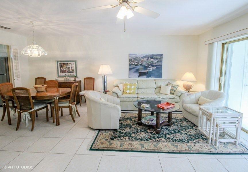 2561 South Ocean Boulevard, Unit 7 Boca Raton, FL 33432 - Photo 2 of 15 2561SOceanBlvd_Unit7_93001_LivingRoomDin