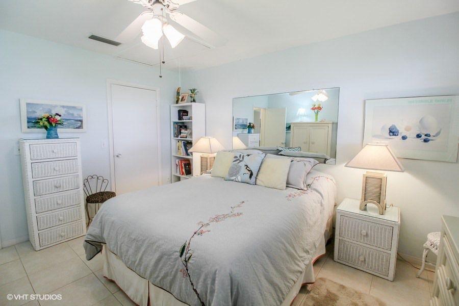 2561 South Ocean Boulevard, Unit 7 Boca Raton, FL 33432 - Photo 8 of 15 2561SOceanBlvd_Unit7_178001_MasterBedroo