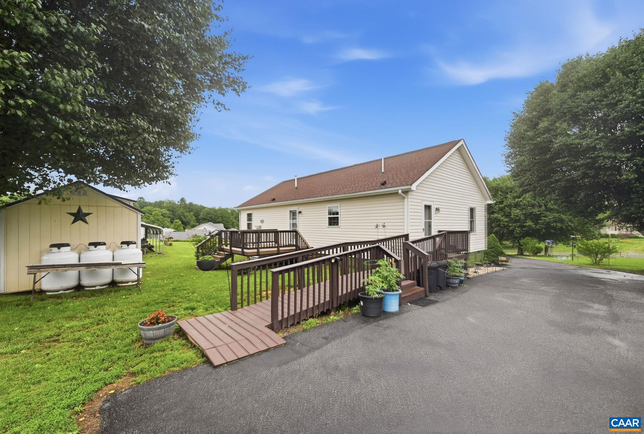 9402 Cedar Hollow Road Unionville, VA 22567 - Photo 52 of 73