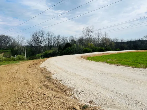$110,000 | 0 Lot Road, Winfield, MO 63389