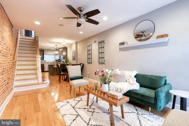 $3,600 | 626 South Curley Street, Baltimore, MD 21224