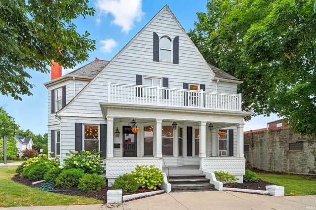 $289,900 | 126 North Main Street, Columbia City, IN 46725