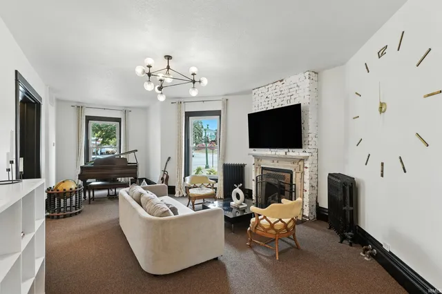 $289,900 | 126 North Main Street, Columbia City, IN 46725