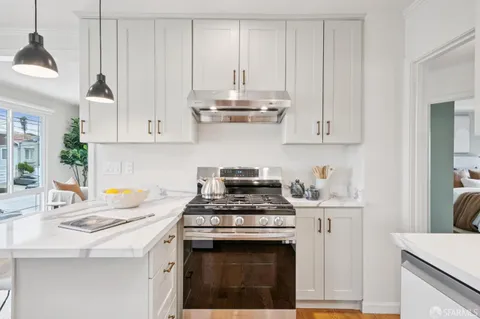 $1,595,000 | 2171 43rd Avenue, San Francisco, CA 94116