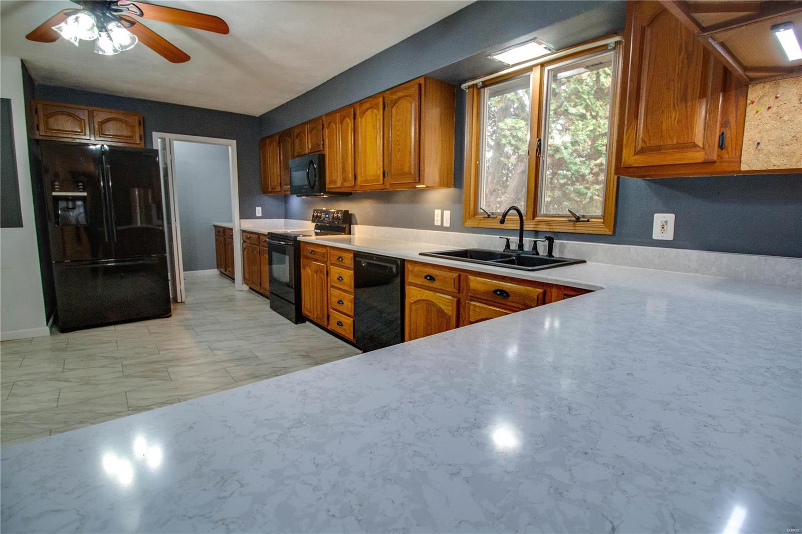 704 Cheshire Road Troy, IL 62294 - Photo 28 of 75 Gallery Image 28