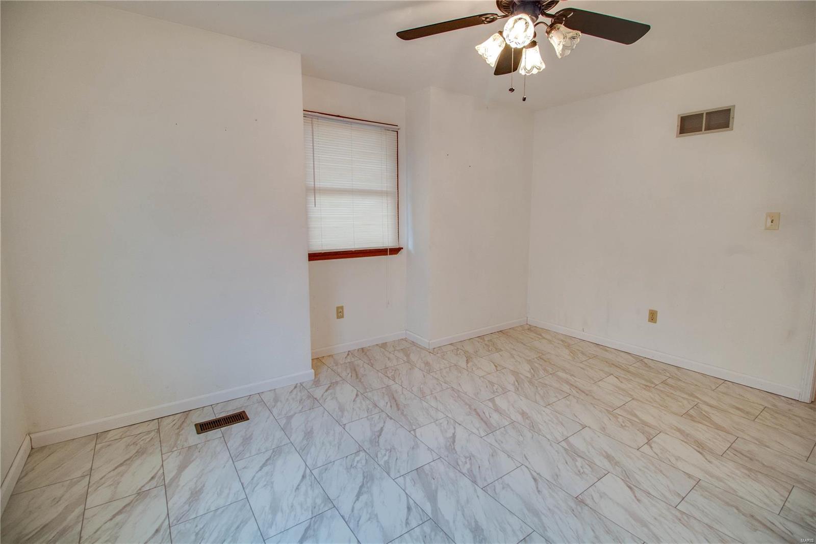 704 Cheshire Road Troy, IL 62294 - Photo 44 of 75 Gallery Image 44