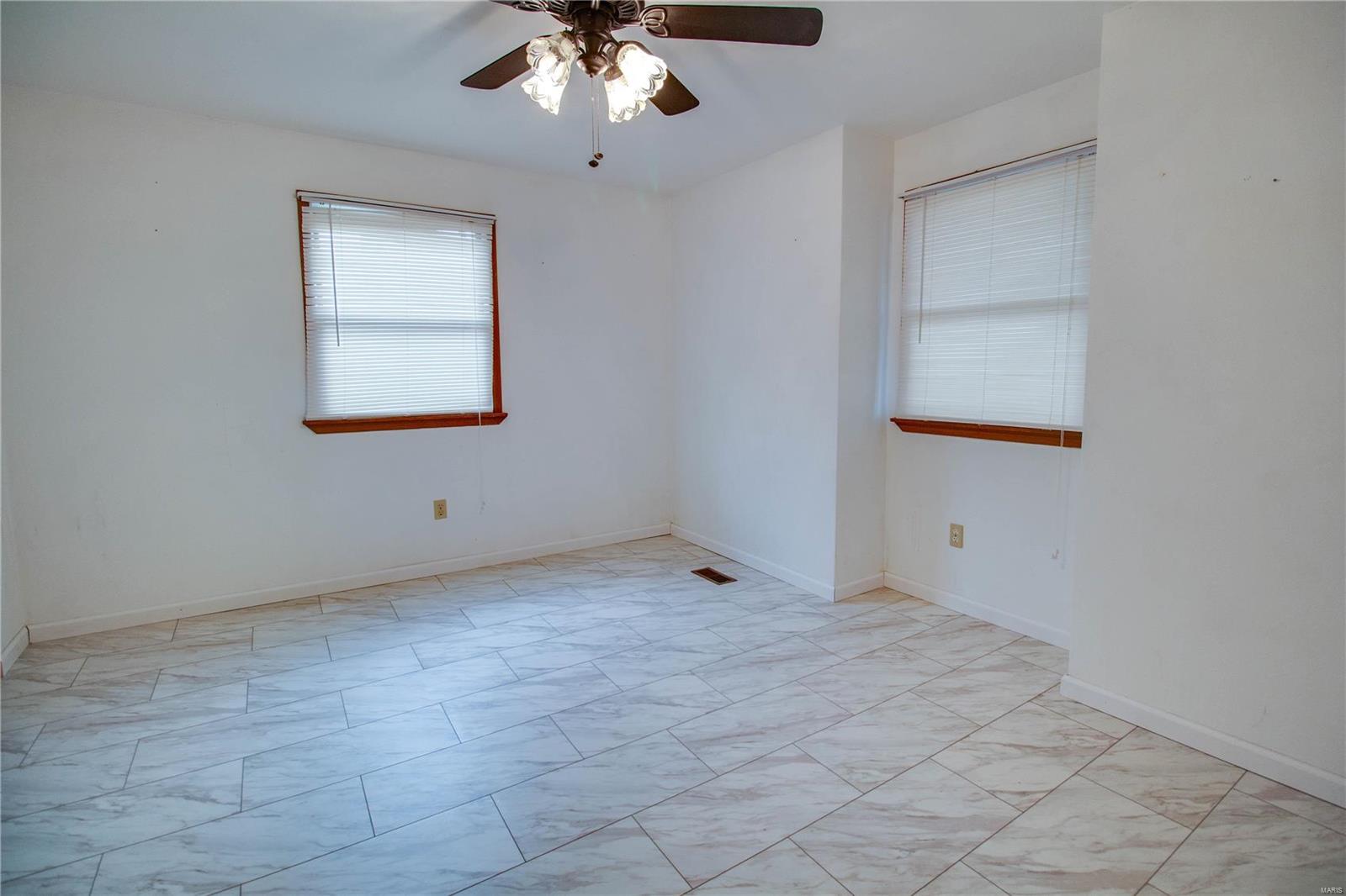 704 Cheshire Road Troy, IL 62294 - Photo 46 of 75 Gallery Image 46