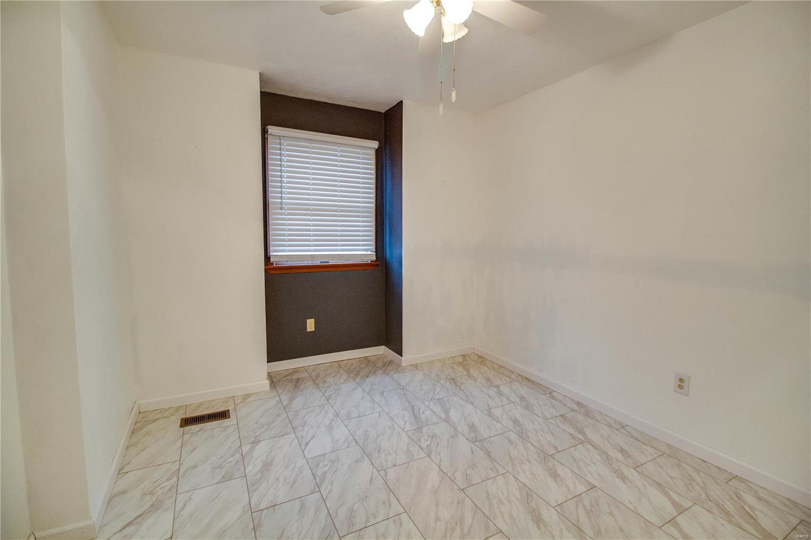 704 Cheshire Road Troy, IL 62294 - Photo 49 of 75 Gallery Image 49