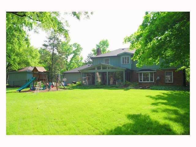 8950 Rexford Road Indianapolis, IN 46260 - Photo 12 of 12 Gallery Image 12