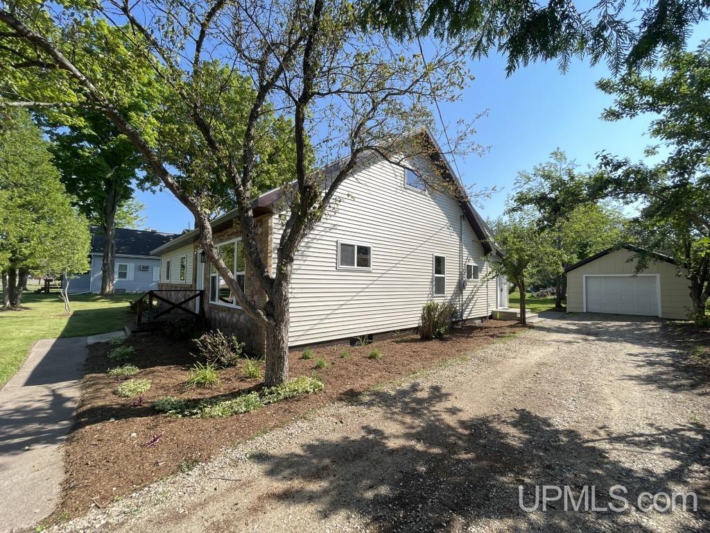 923 Halliday Street L'Anse, MI 49946 - Photo 35 of 52