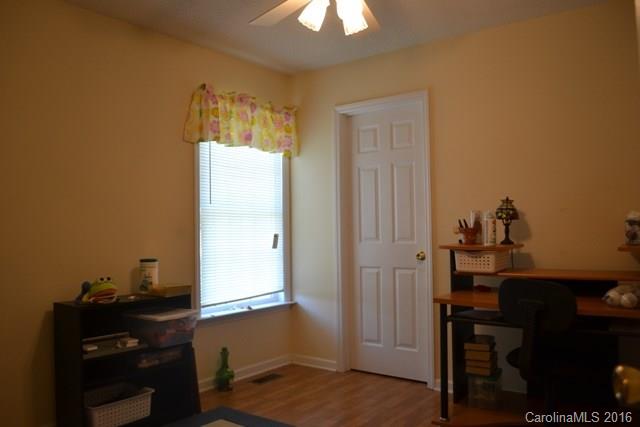 2070 Fairhope Road York, SC 29745 - Photo 12 of 23 Gallery Image 12