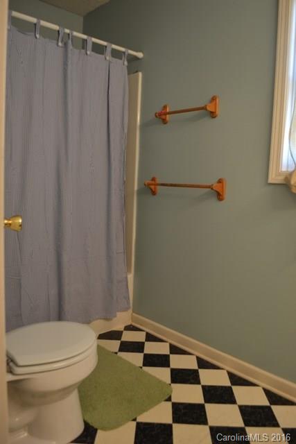 2070 Fairhope Road York, SC 29745 - Photo 17 of 23 Gallery Image 17
