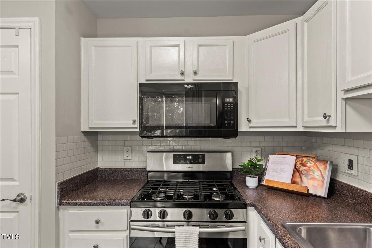 2920 Barrymore Street, Unit 106 Raleigh, NC 27603 - Photo 16 of 41 19-P1303239