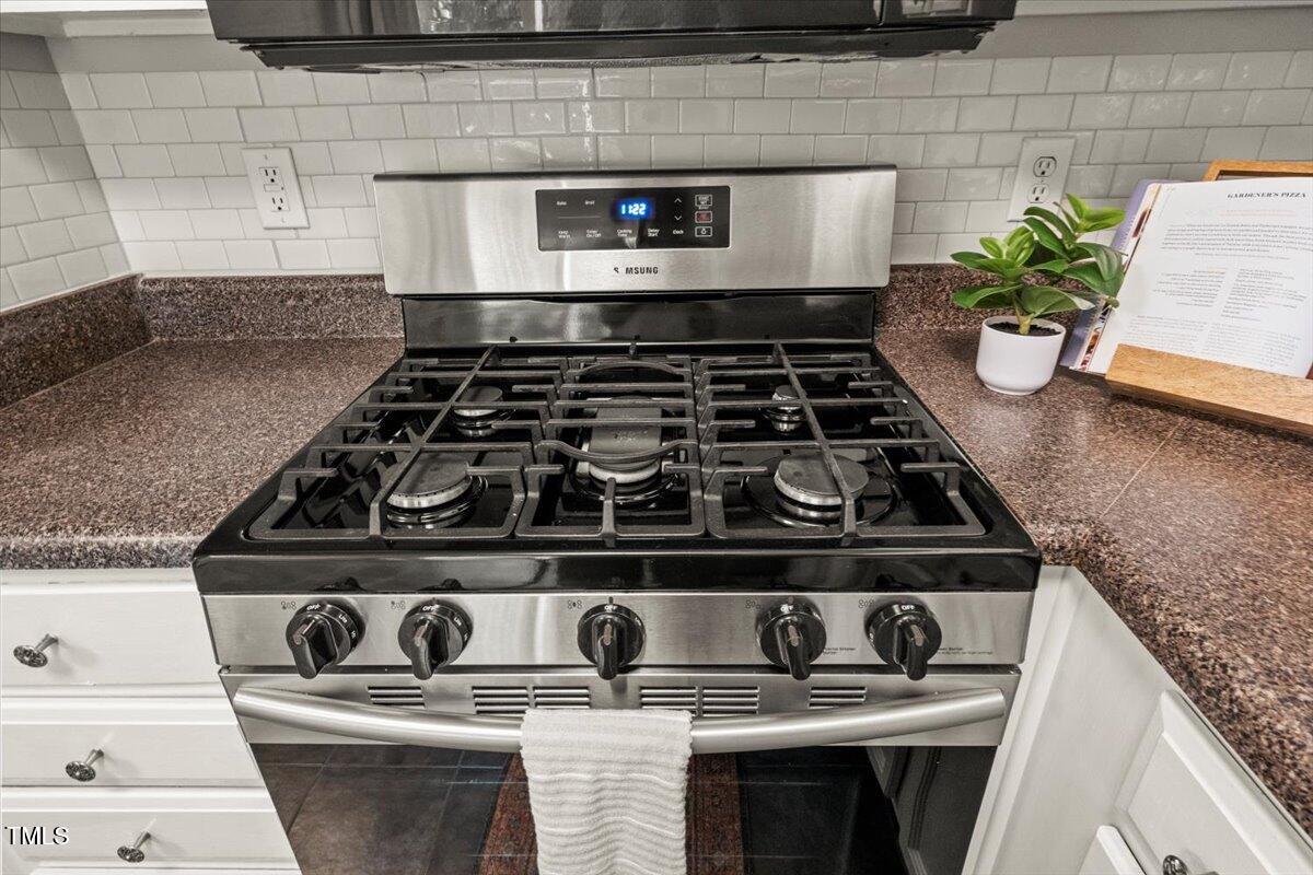 2920 Barrymore Street, Unit 106 Raleigh, NC 27603 - Photo 17 of 41 20-P1303256