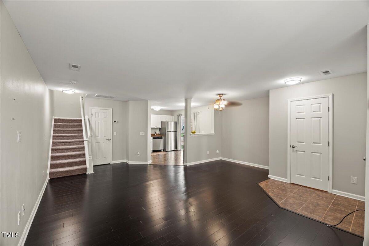 2920 Barrymore Street, Unit 106 Raleigh, NC 27603 - Photo 4 of 41 08-P1303154